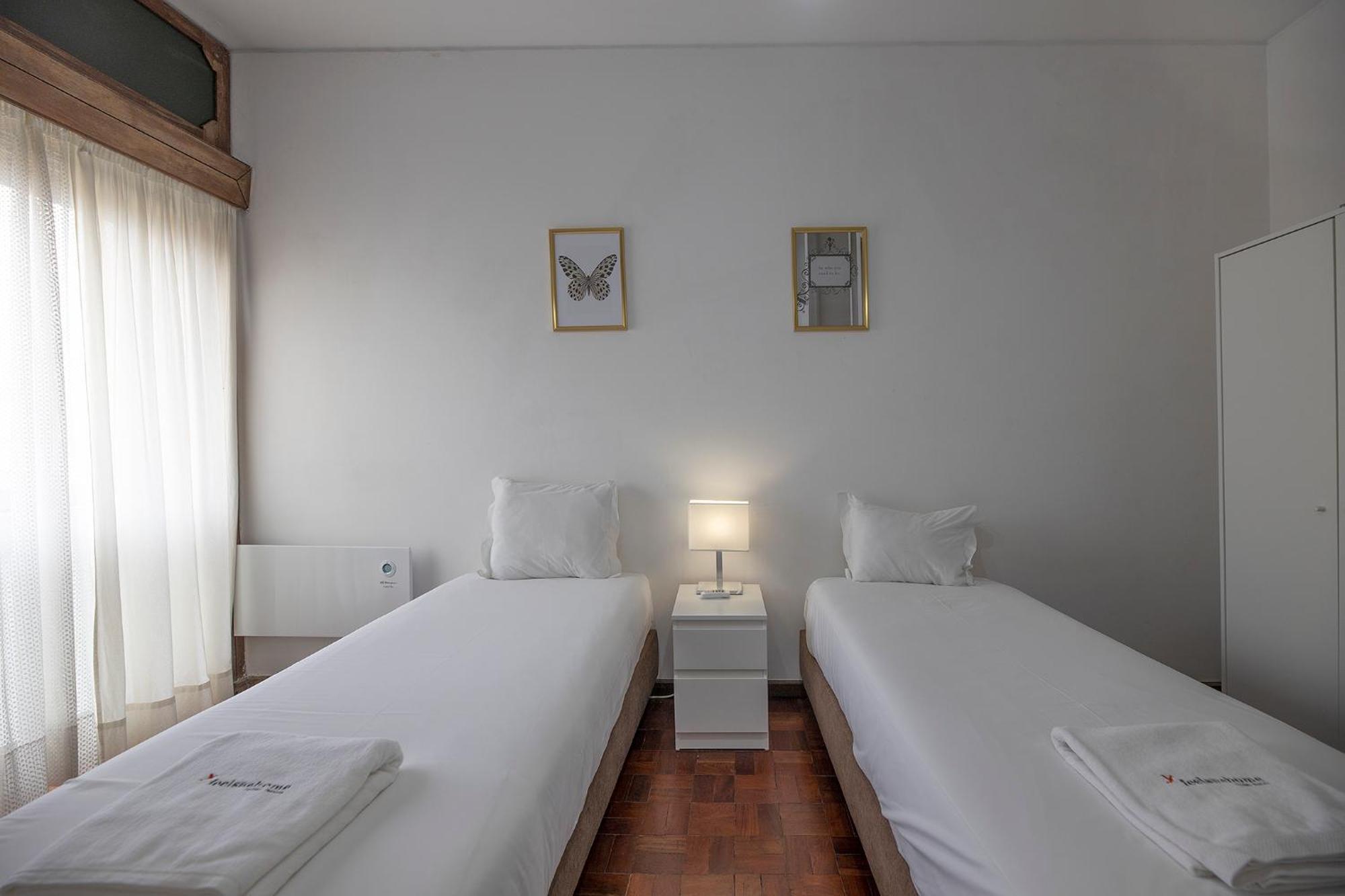 Flh Porto Spacious Apartment With Balcony Exterior foto